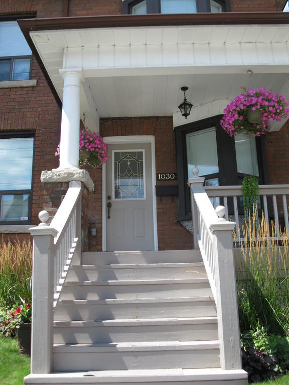 Rose Garden Bed And Breakfast Toronto Exterior foto
